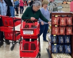 Keenagers stop at Buc-ee's 203